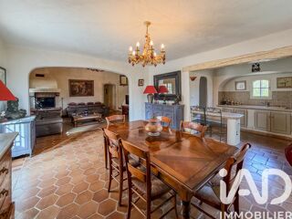  Maison à vendre 8 pièces 233 m²