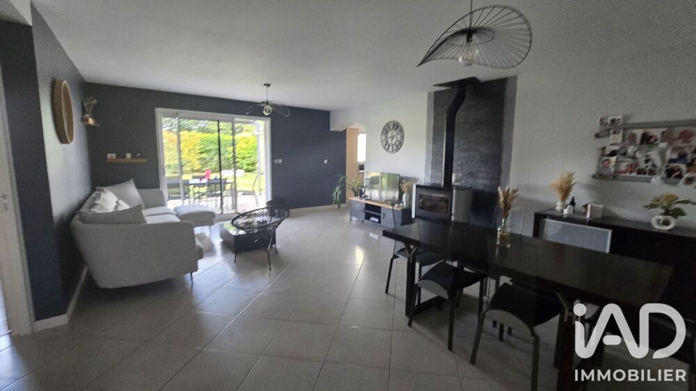 location Maison - 7 pièce(s) - 180 m² Prinquiau (44260)