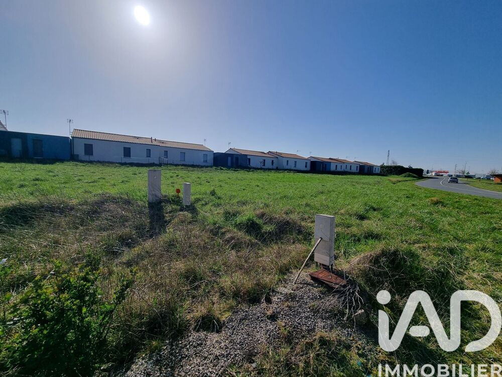 Vente Terrain Vente Terrain à bâtir 2 377 m&sup2; Ruffec