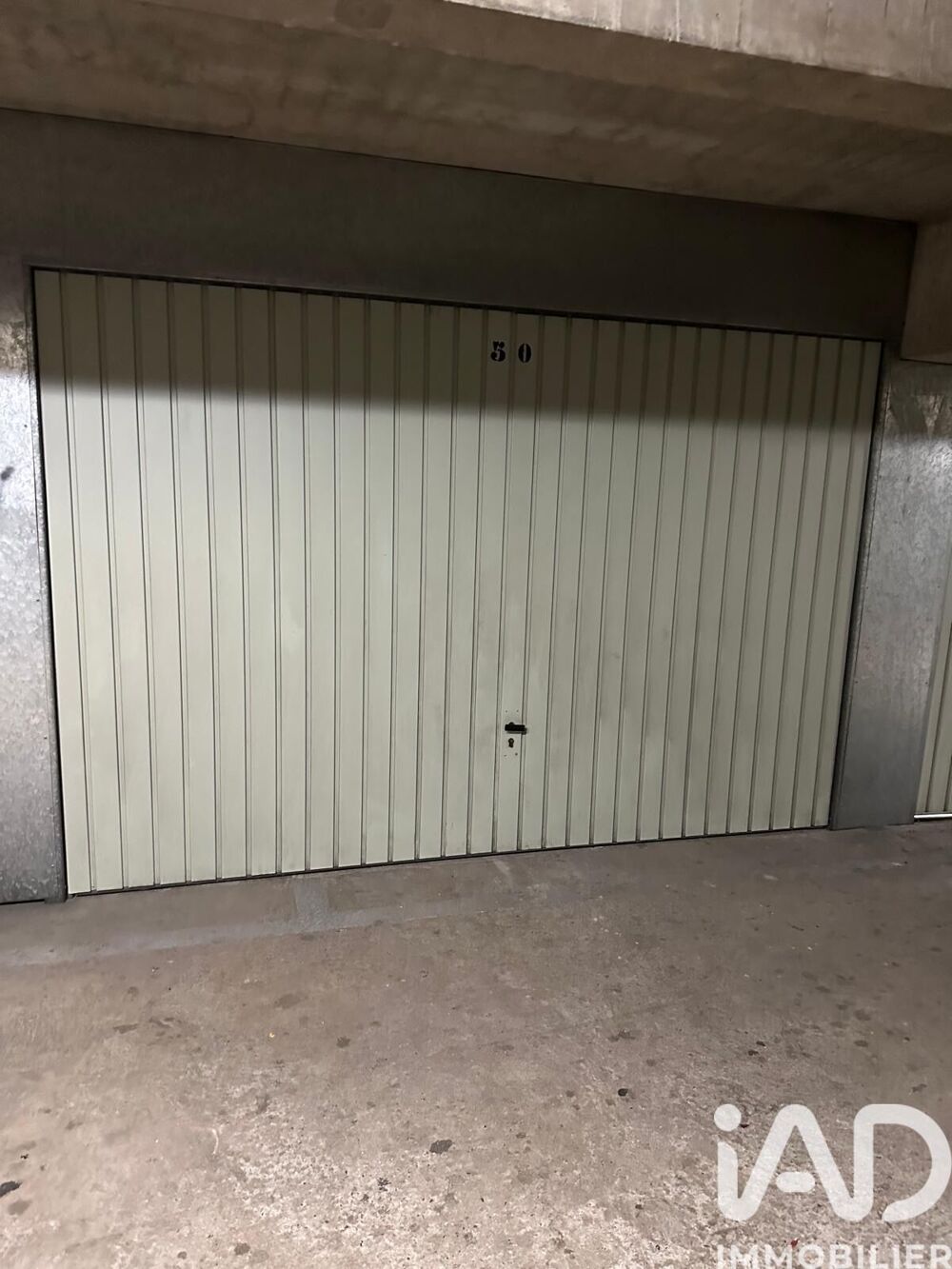 Vente Parking/Garage Vente Garage 140 m&sup2; Vitry-sur-seine