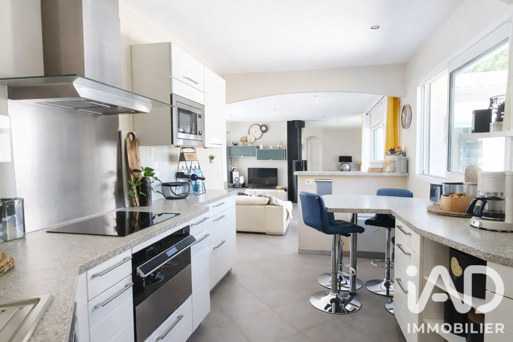 Vente Maison Vente Maison traditionnelle 4 pièces Saint-rogatien