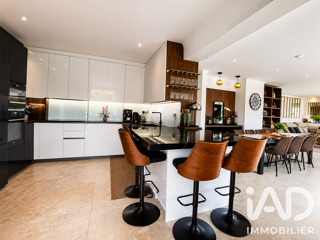  Maison à vendre 8 pièces 214 m²
