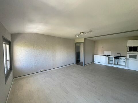  Appartement � louer 3 pi�ces 81 m�