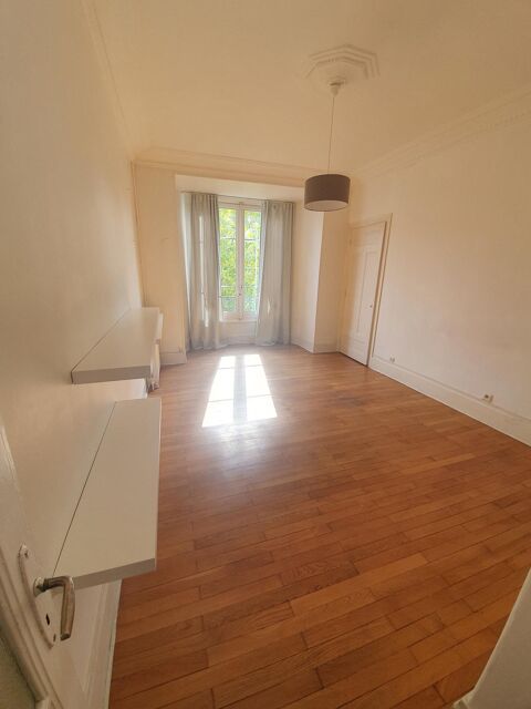  Appartement � louer 2 pi�ces 66 m�