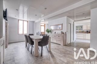  Maison � vendre 8 pi�ces 175 m�
