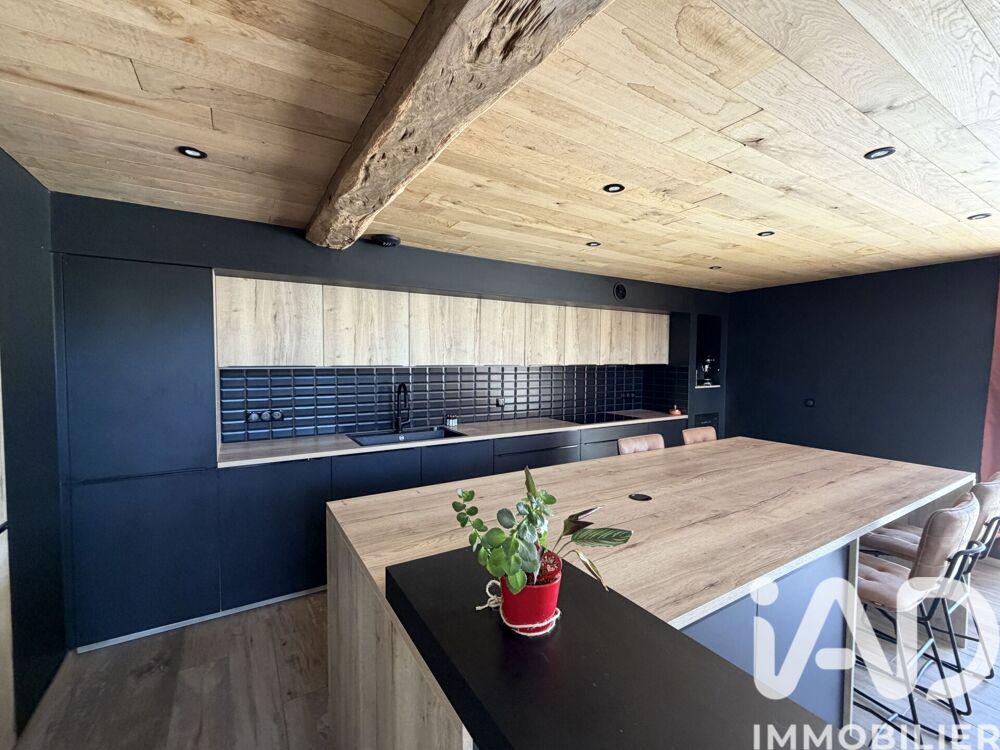 à vendre  Maison Lacapelle-Marival (46120)
