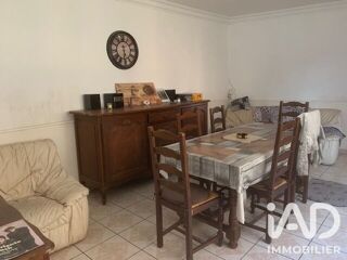  Immeuble à vendre 327 m²