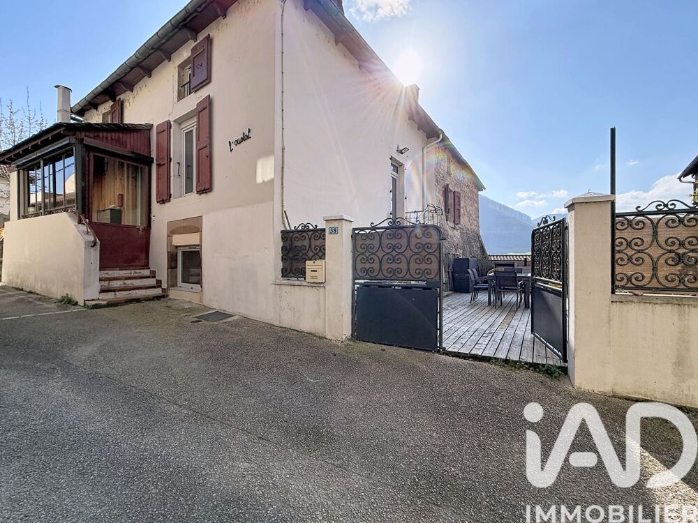 Vente Maison de village 12 pièces