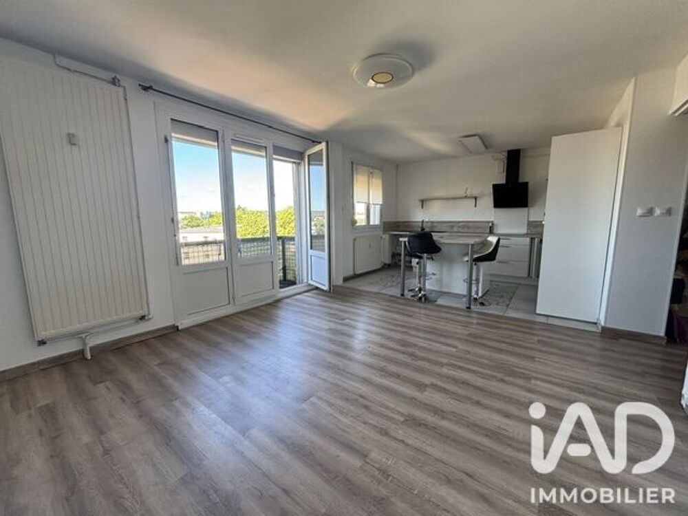 vente Appartement - 4 pièce(s) - 81 m² Épinal (88000)
