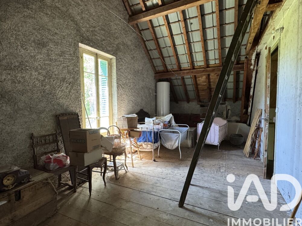 à vendre  Maison Abriès (05460)