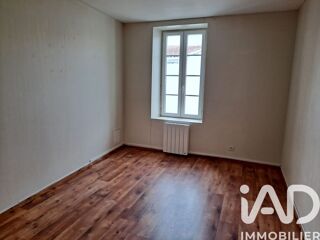  Immeuble à vendre 321 m² Esnandes