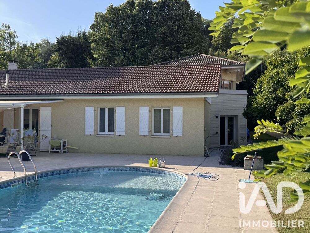 Maison 6 pièces 186 m² · à Réaumont · 186 m² · 485 000 €