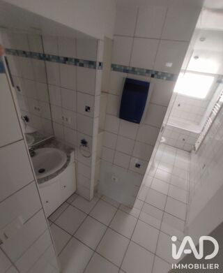  Appartement à louer 3 pièces 80 m²