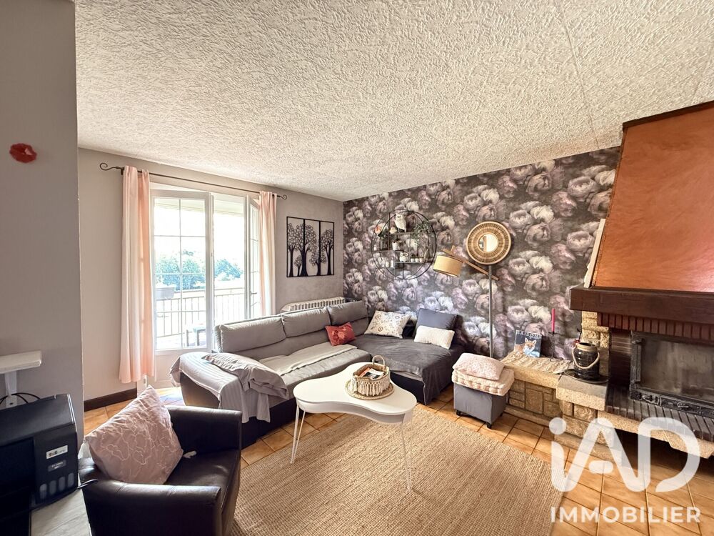 Vente Maison Vente Maison de village 4 pièces Peyrelevade