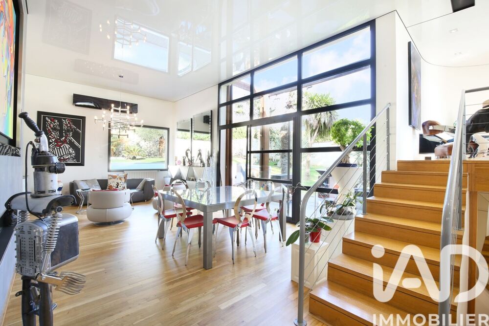 Vente Maison Vente Maison d'architecte 5 pièces Pechbonnieu