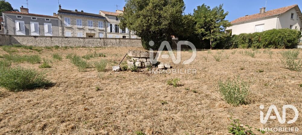 Vente Terrain Vente Terrain à bâtir 1 636 m&sup2; Fontenay-le-comte