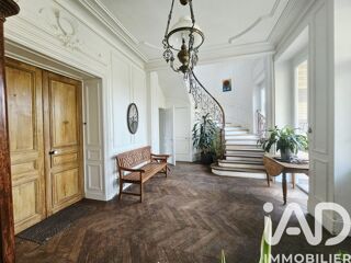  Maison à vendre 15 + pièces 540 m²
