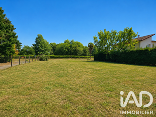  Terrain à vendre 592 m²
