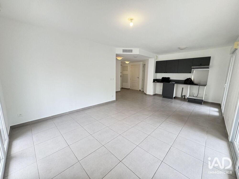 location Appartement - 3 pièce(s) - 66 m² Vallauris (06220)