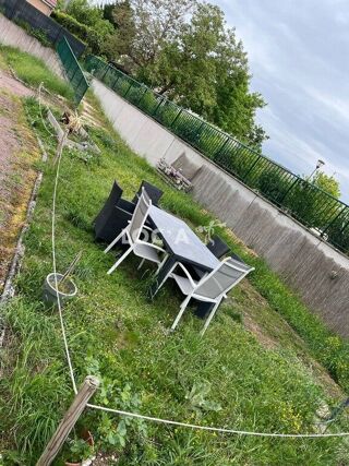  Appartement � louer 4 pi�ces 80 m�