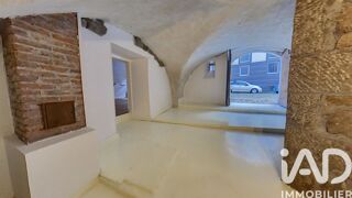  Appartement à louer 3 pièces 138 m²