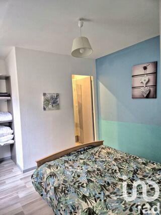  Immeuble à vendre 251 m²