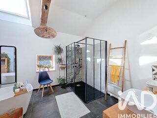  Maison � vendre 10 pi�ces 329 m�