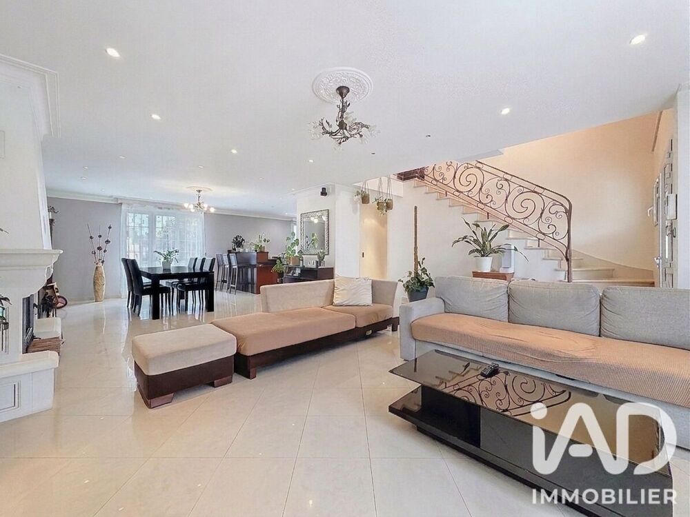 Vente Maison Vente Maison/villa 7 pièces Pontault-combault