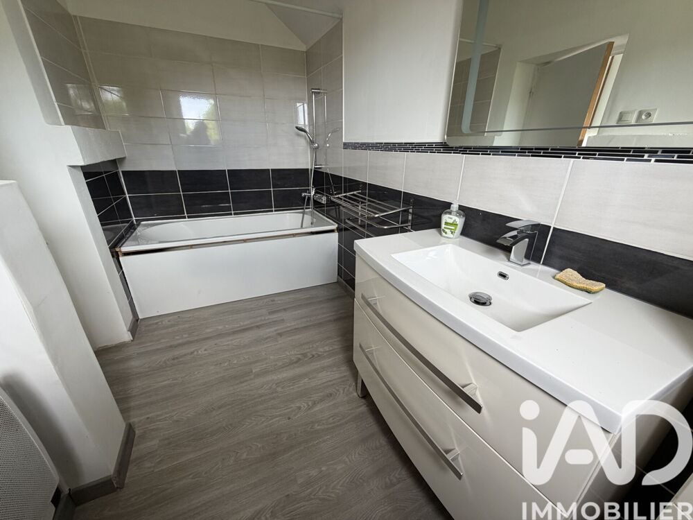 vente Maison - 5 pièce(s) - 65 m² Plounévez-Moëdec (22810)
