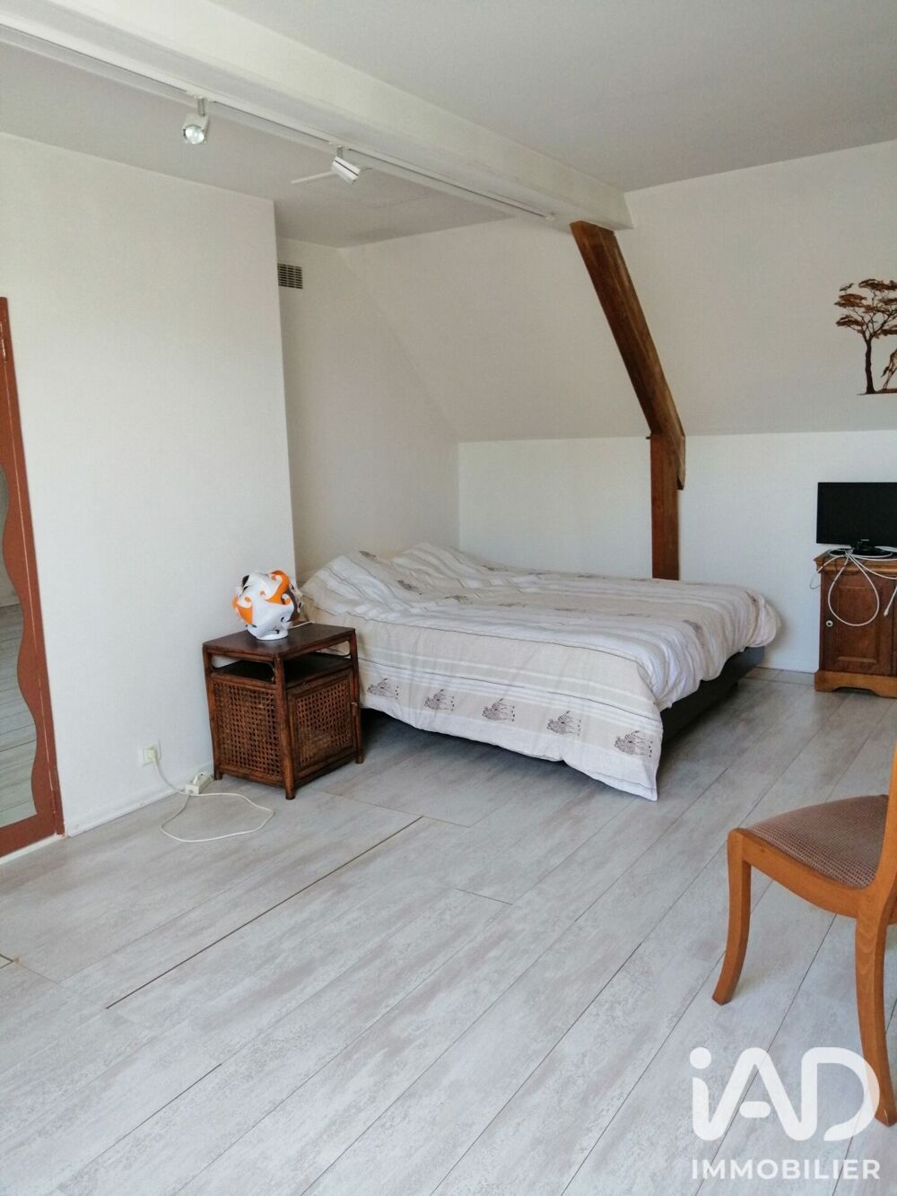 Vente Maison Vente Maison traditionnelle 8 pièces Crépy-en-valois