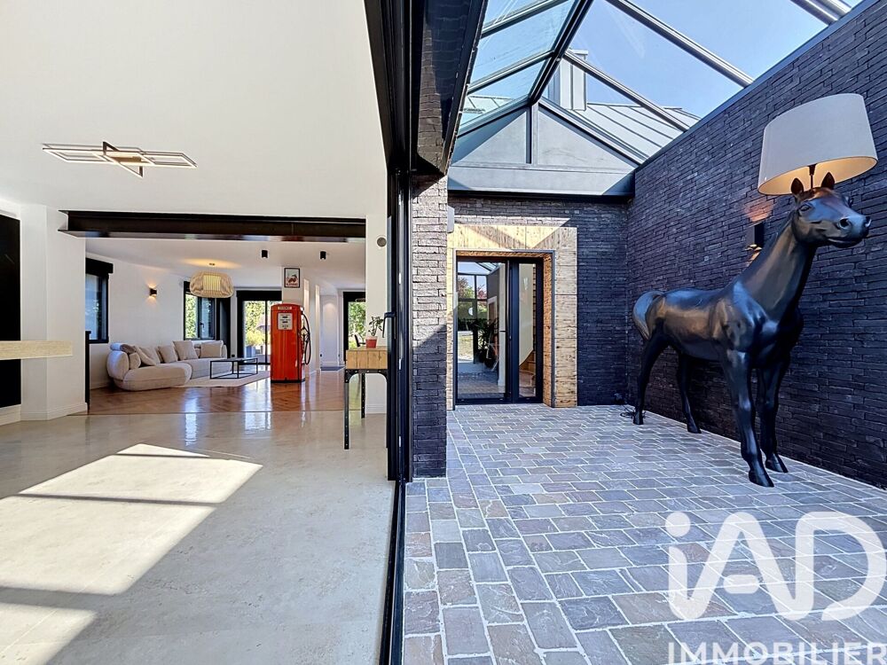 Vente Maison Vente Maison d'architecte 5 pièces Saint-fuscien