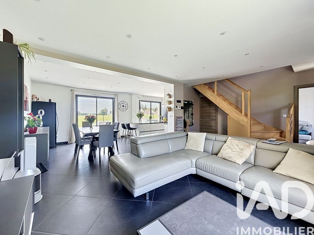 Vente Maison Vente Maison/villa 6 pièces Liverdy-en-brie