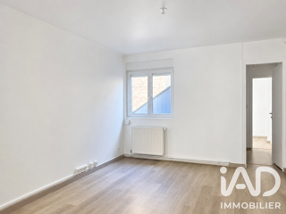  Appartement à louer 5 pièces 85 m²