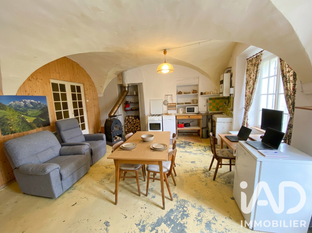 Vente Maison Vente Maison de campagne 6 pièces Aubessagne