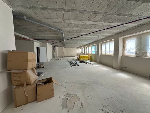   Vente - 357 m² 