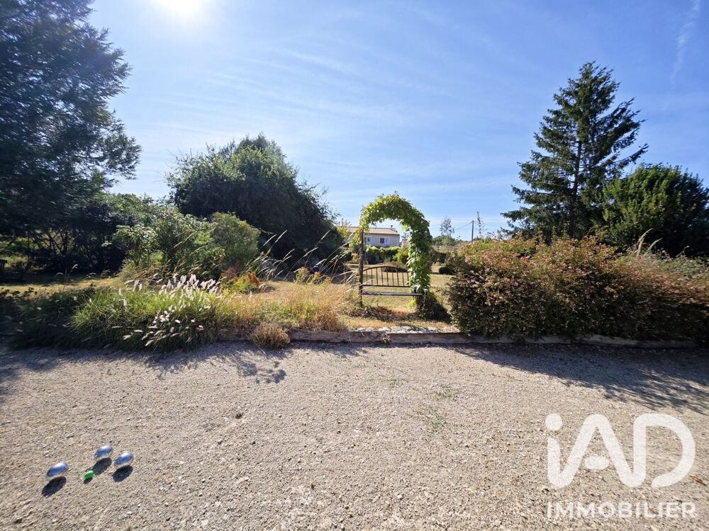 Vente Maison Vente Maison de campagne 9 pièces Romazières