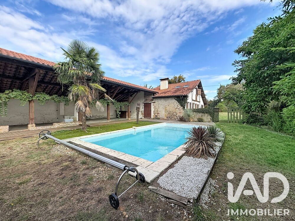Vente Maison Vente Maison traditionnelle 6 pièces Saint-sever