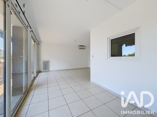  Appartement à louer 3 pièces 80 m²