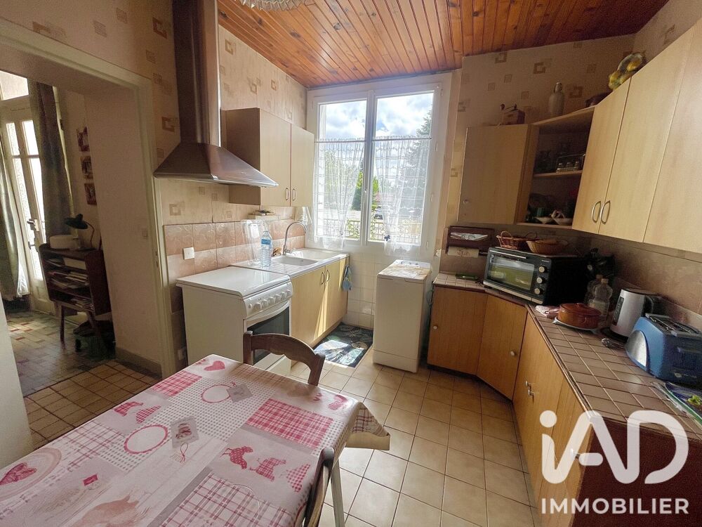 Vente Maison Vente Maison de village 5 pièces Lathus-saint-rémy