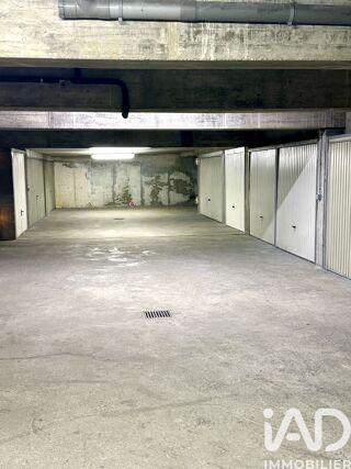  Parking / Garage � vendre 12 m�