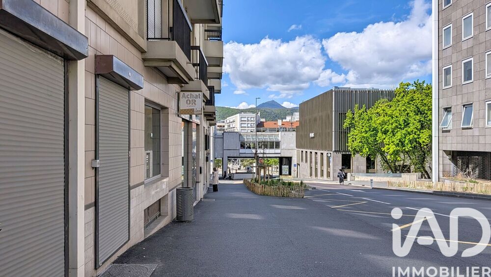   Vente Boutique/Local commercial 100 m&sup2; 
