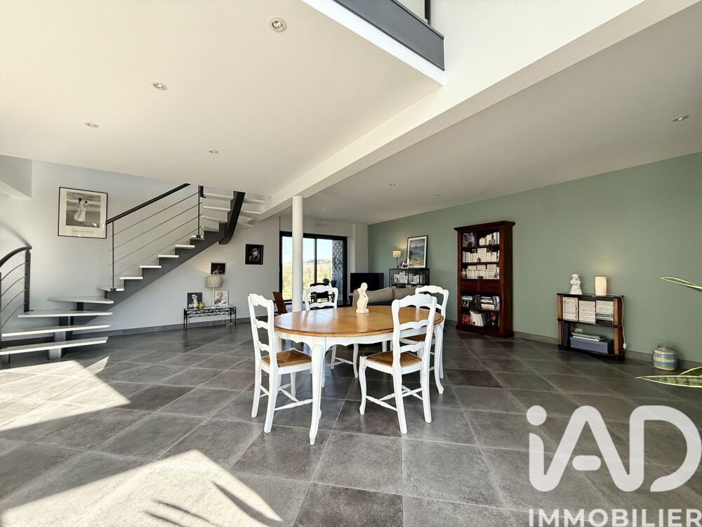à vendre  Maison Ploeren (56880)