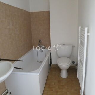  Appartement à louer 2 pièces 31 m²
