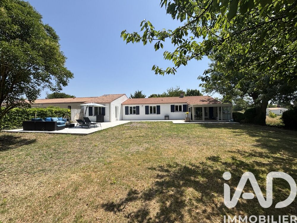 Vente Maison Vente Maison/villa 7 pièces Semussac
