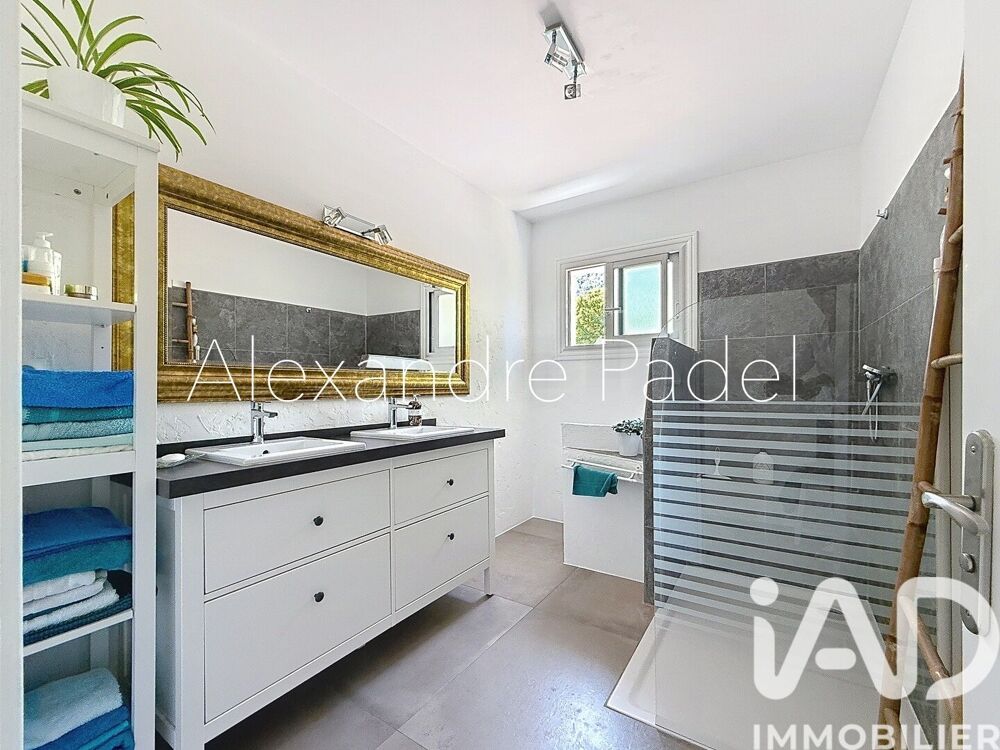 à vendre  Maison Carqueiranne (83320)