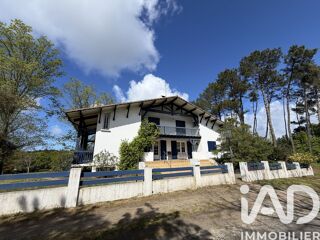  Maison à vendre 12 pièces 235 m²