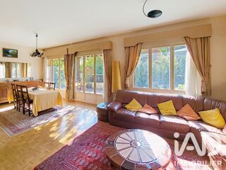  Maison à vendre 8 pièces 222 m²