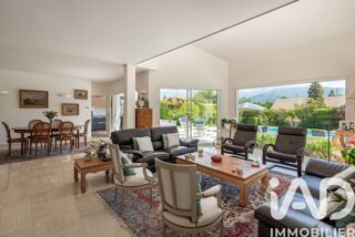  Maison � vendre 7 pi�ces 248 m�