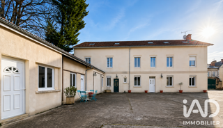  Maison à vendre 11 pièces 367 m²