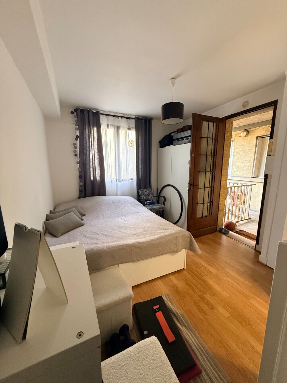 STUDIOS RÉNOVÉS VENDUS LOUÉS ou VIDES avec 6% de rentabilité
